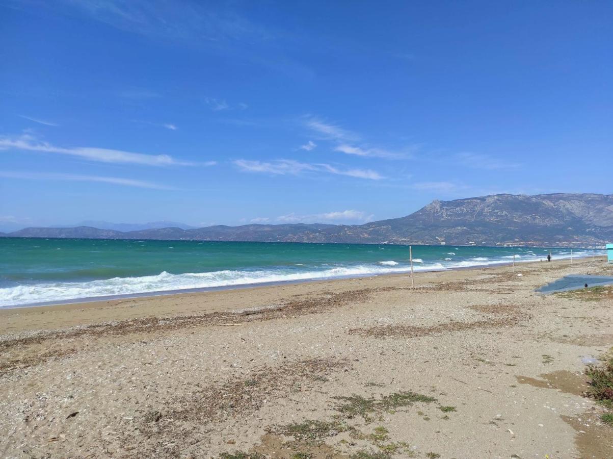 Sun, Sea, And Sand-Only 20 Footsteps To The Beach Corinth Eksteriør billede